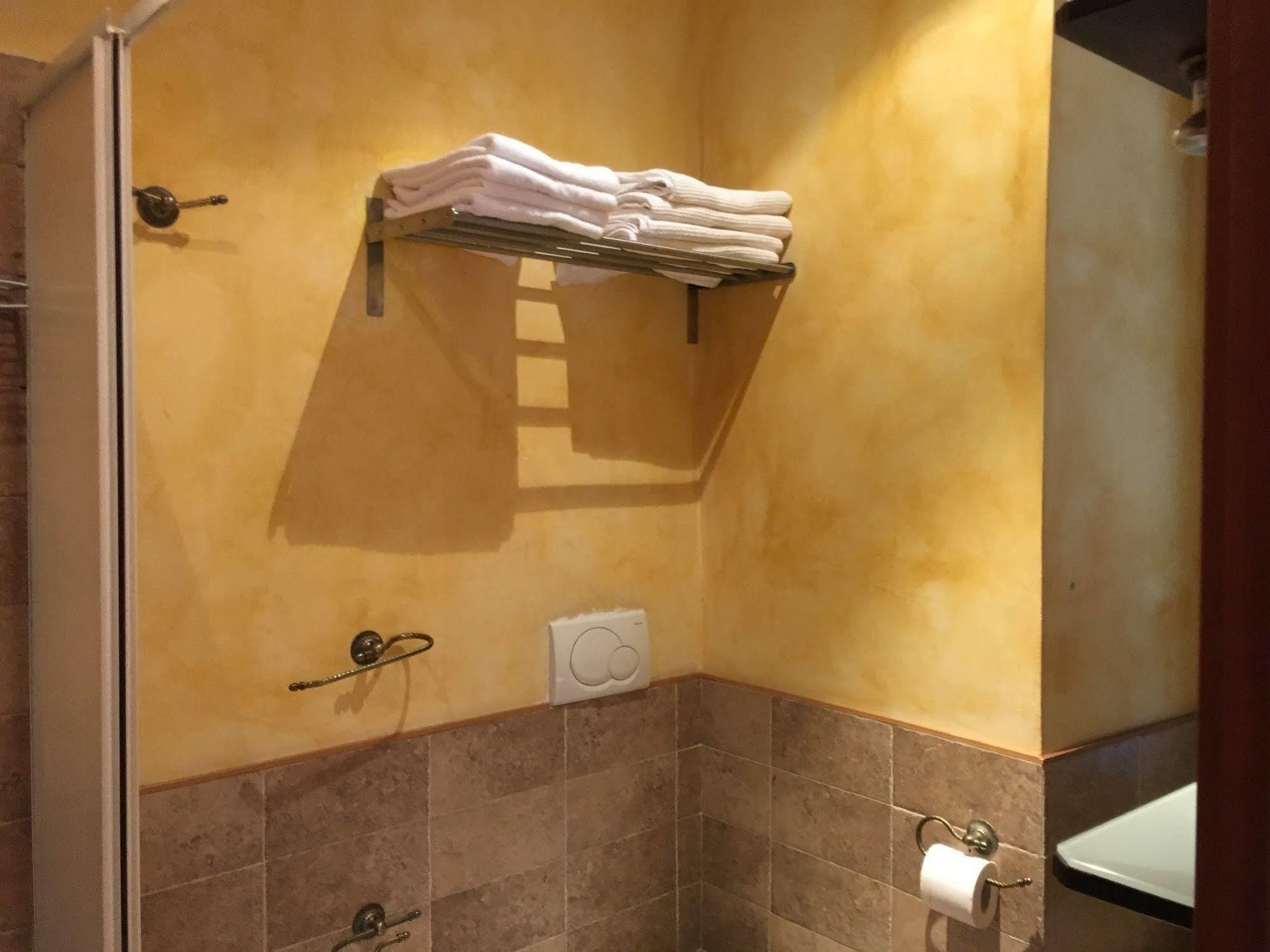 Momi Bed And Breakfast Рим Экстерьер фото