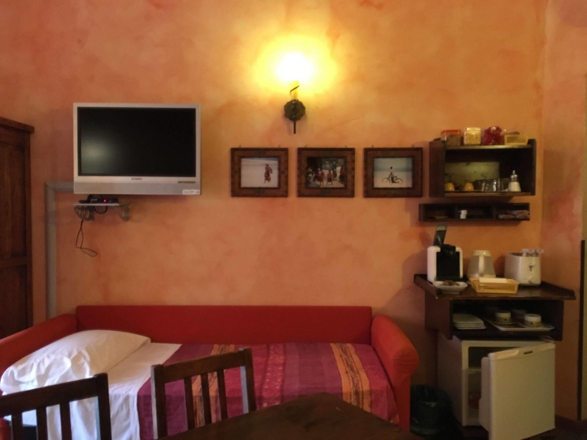 Momi Bed And Breakfast Рим Экстерьер фото