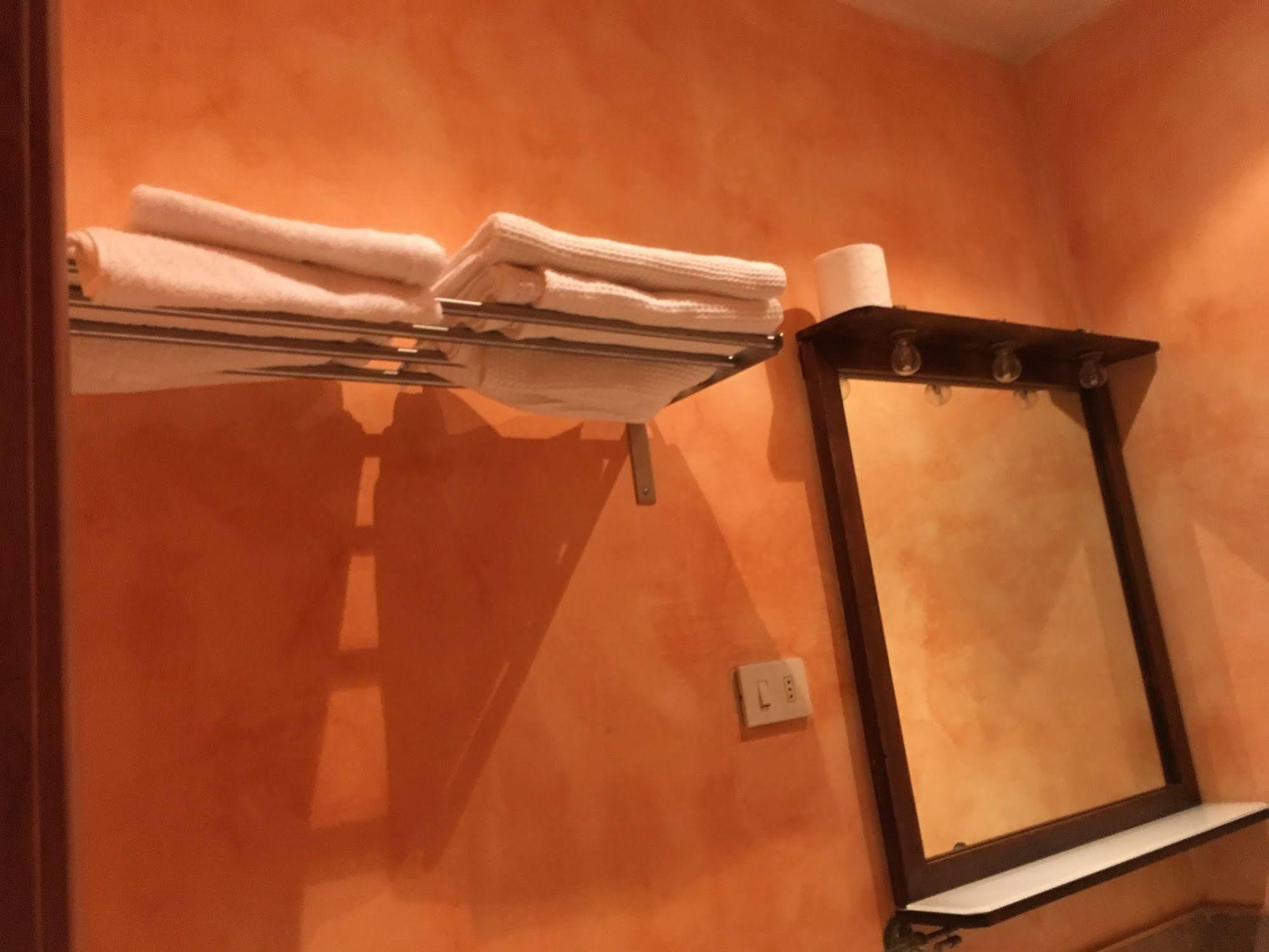 Momi Bed And Breakfast Рим Экстерьер фото